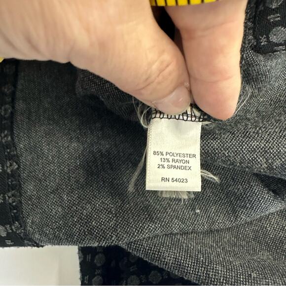 Banana Republic Black and Gray Patterned Sheath Dress - Size 0 - Picture 12 of 13